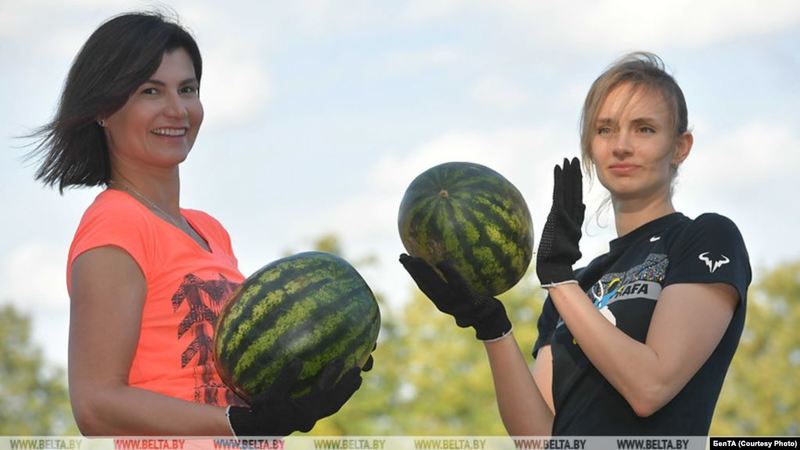 Мария Богомолова — справа. Источник: БелТА