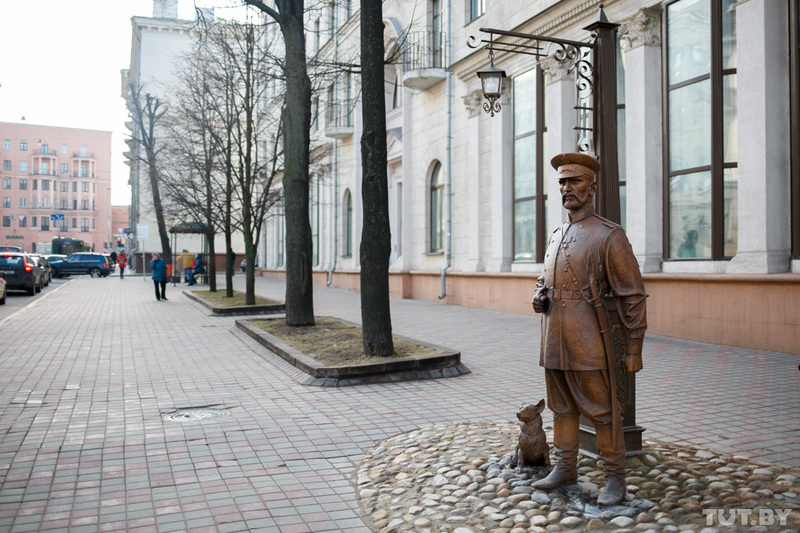 Скульптура городового. Фото: Дмитрий Брушко, TUT.by