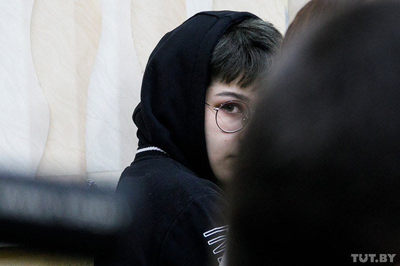Одна из обвиняемых во время процесса. Фото: Ольга Шукайло, TUT.by