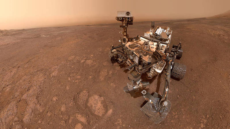 «Селфи» марсохода Curiosity, сделанное на хребте Рок Холл